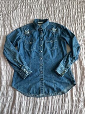 Ariat Fitted Western Embroidered Denim Button Up Shirt (XL)